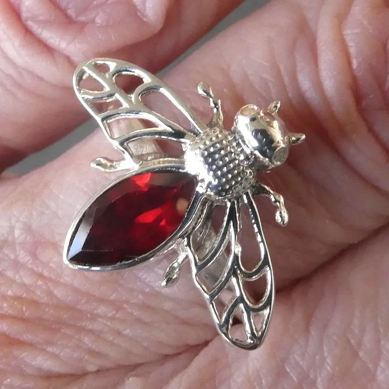 Bee Ring Faceted Garnet, 925 Sterling Silver, US Size 6