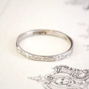 Hand Engraved Vintage Size O or 7 Platinum Wedding Band