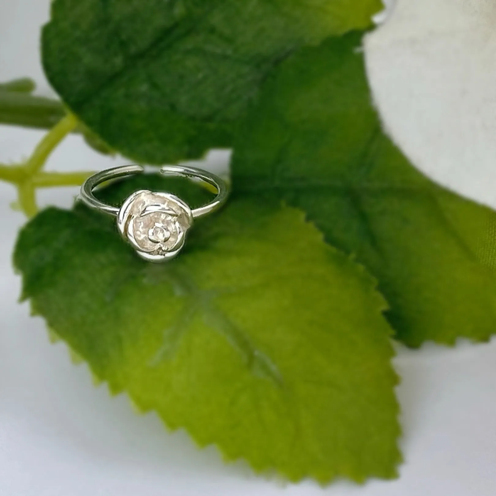 Little Rose Toe Ring - STR190