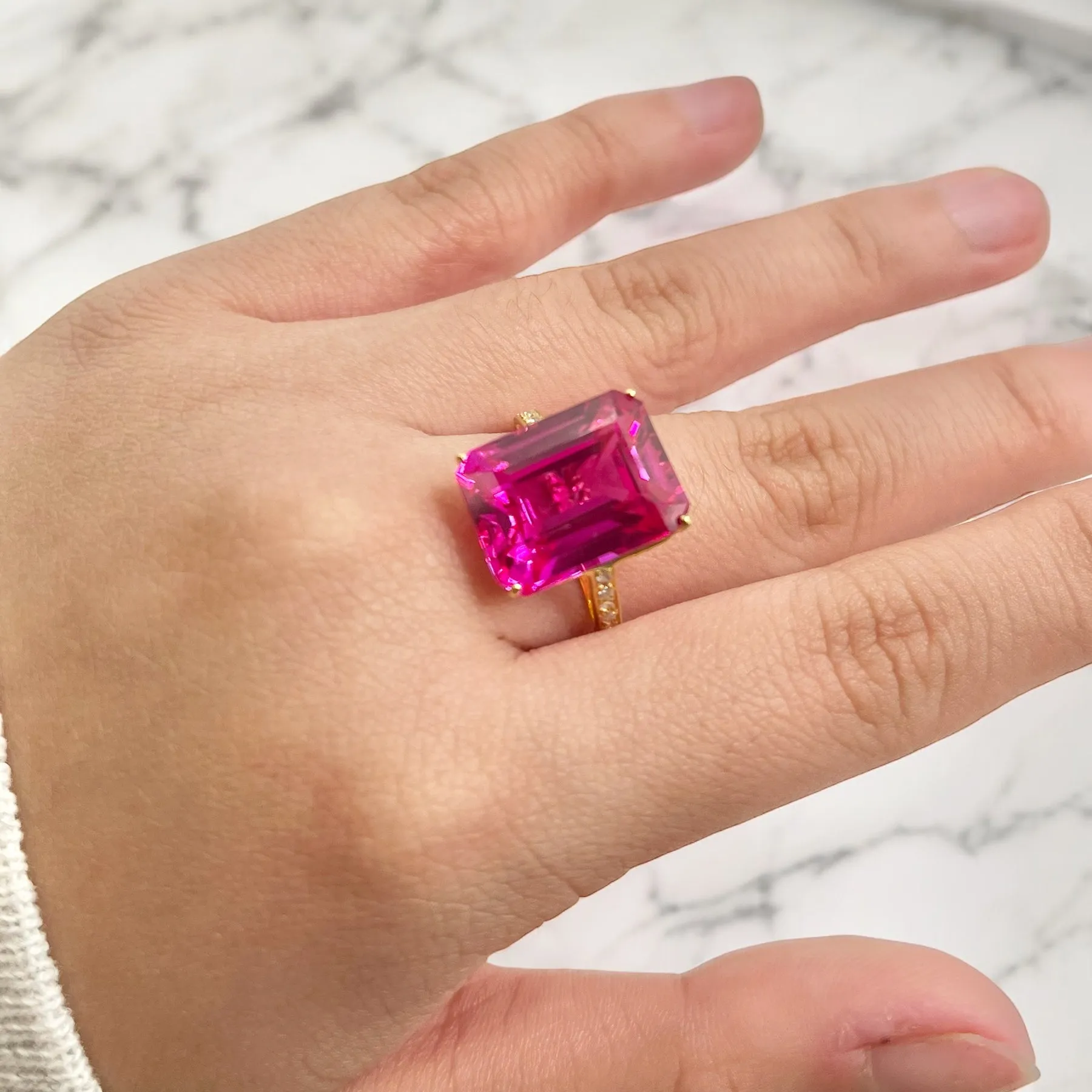 PINK TOPAZ WITH NATURAL DIAMOND YELLOW GOLD SETTING