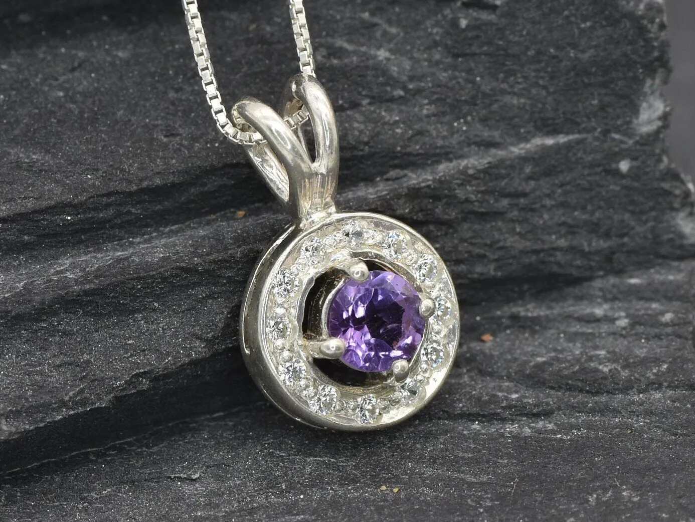 Vintage Amethyst Necklace - Natural Amethyst Necklace - Purple Dainty Pendant