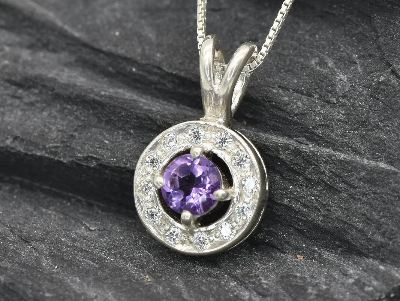 Vintage Amethyst Necklace - Natural Amethyst Necklace - Purple Dainty Pendant