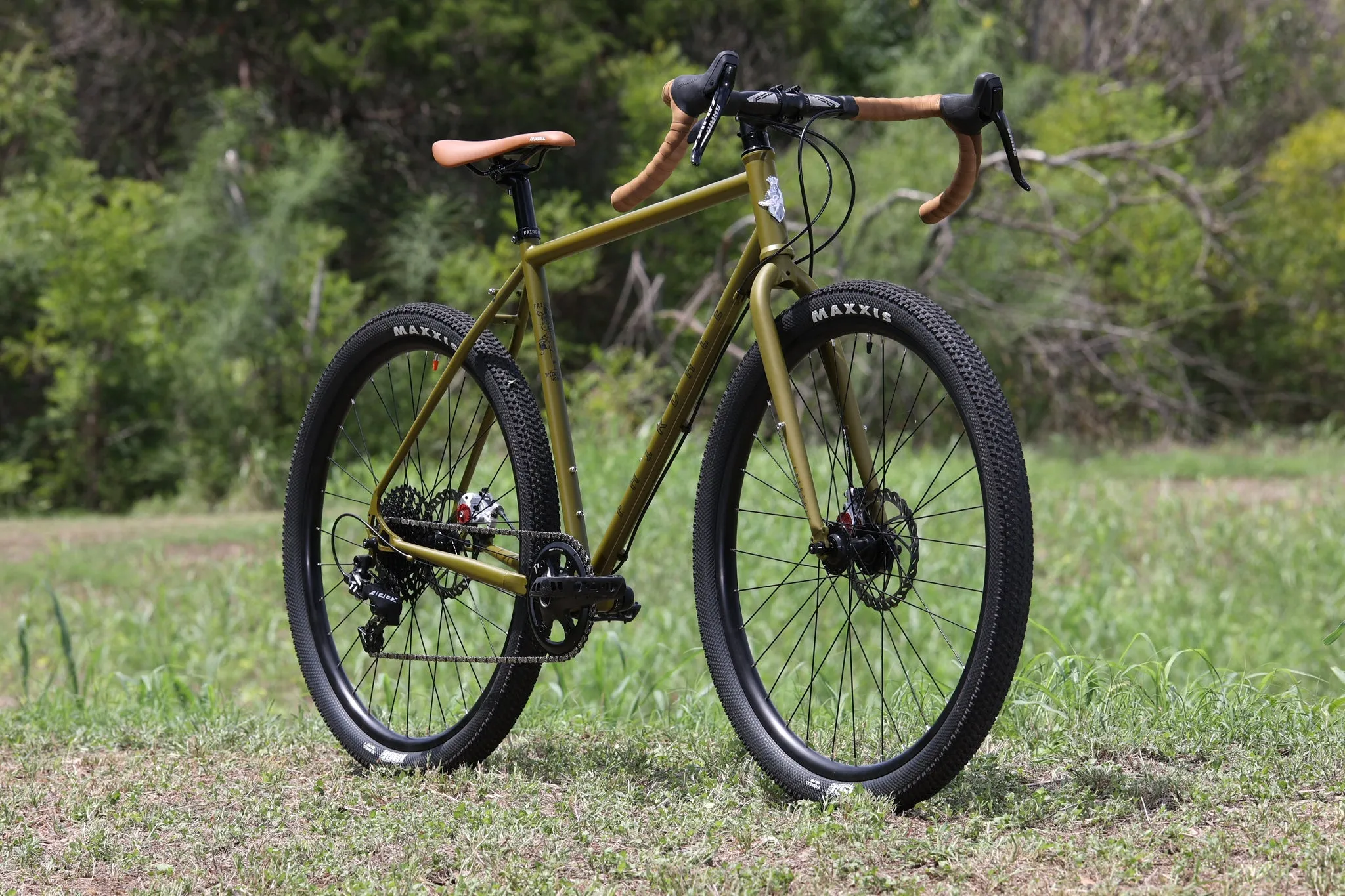 Weekender Nomad Road Bike